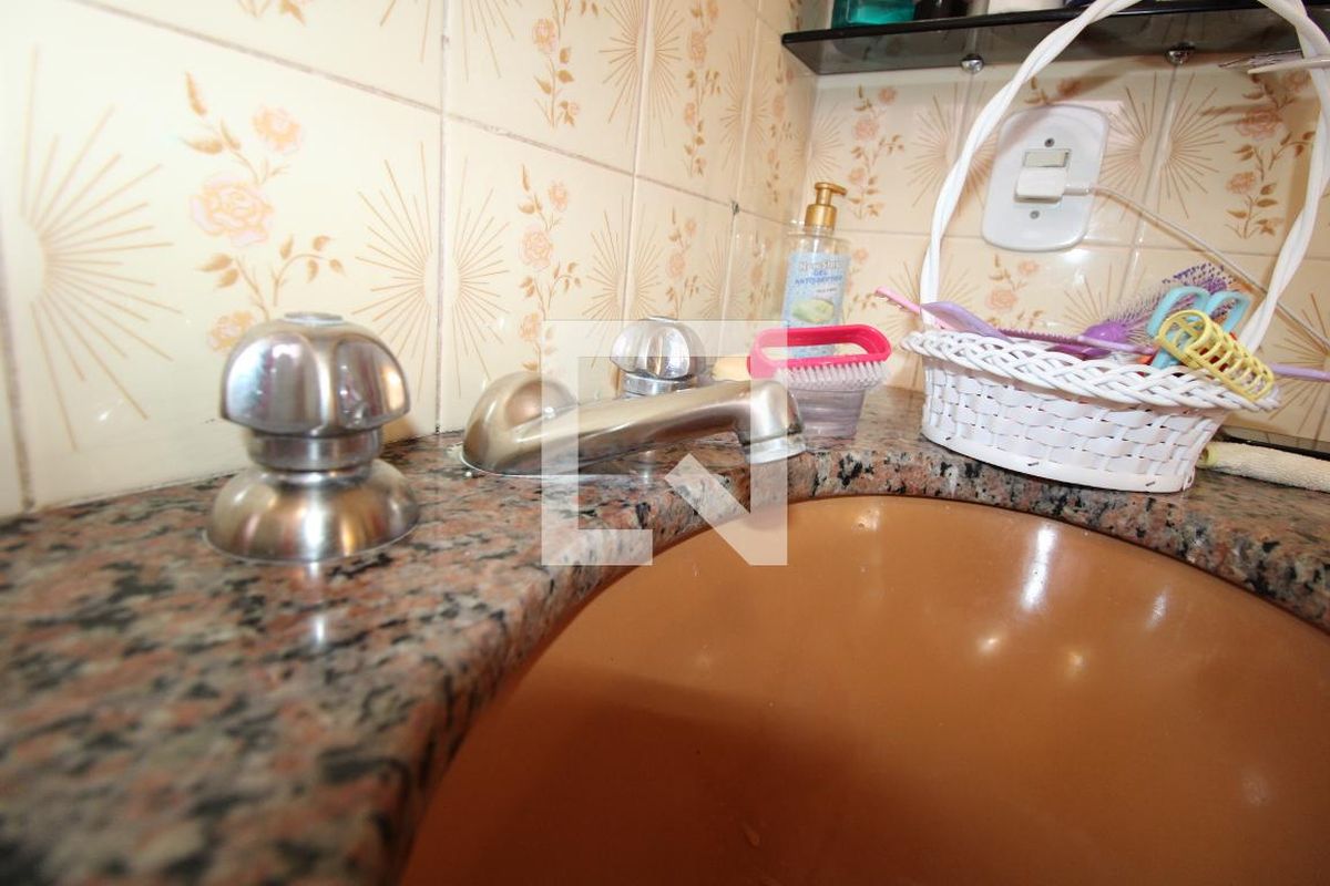 Casa à Venda - Vila Brandina, 3 Quartos,  360 m2 em , Campinas - sp | SoloBR