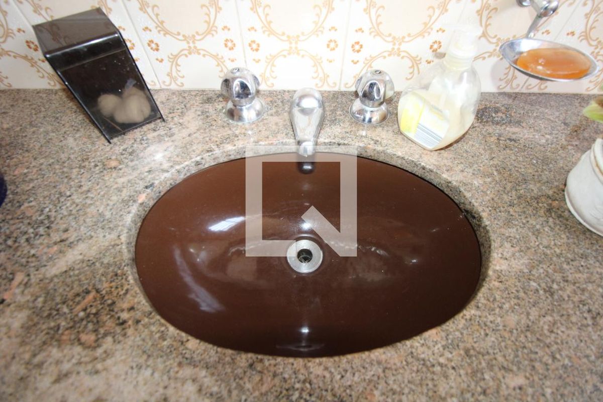 Casa à Venda - Vila Brandina, 3 Quartos,  360 m2 em , Campinas - sp | SoloBR
