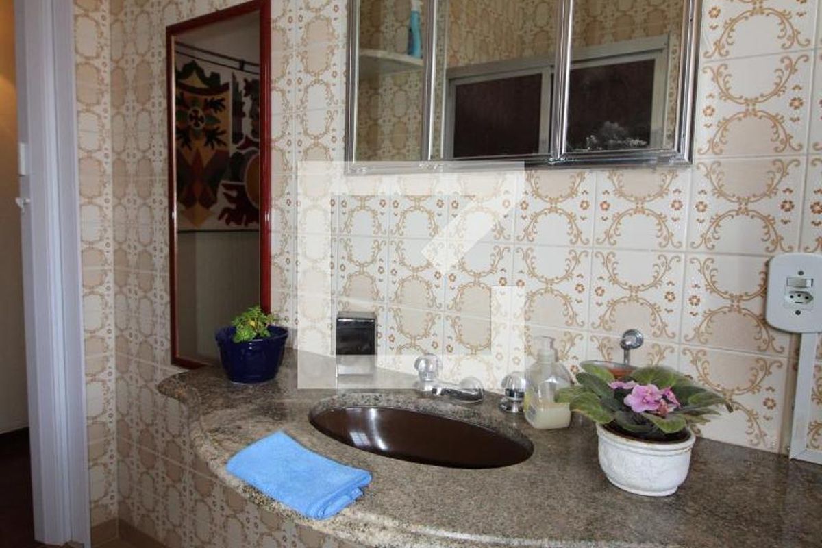 Casa à Venda - Vila Brandina, 3 Quartos,  360 m2 em , Campinas - sp | SoloBR