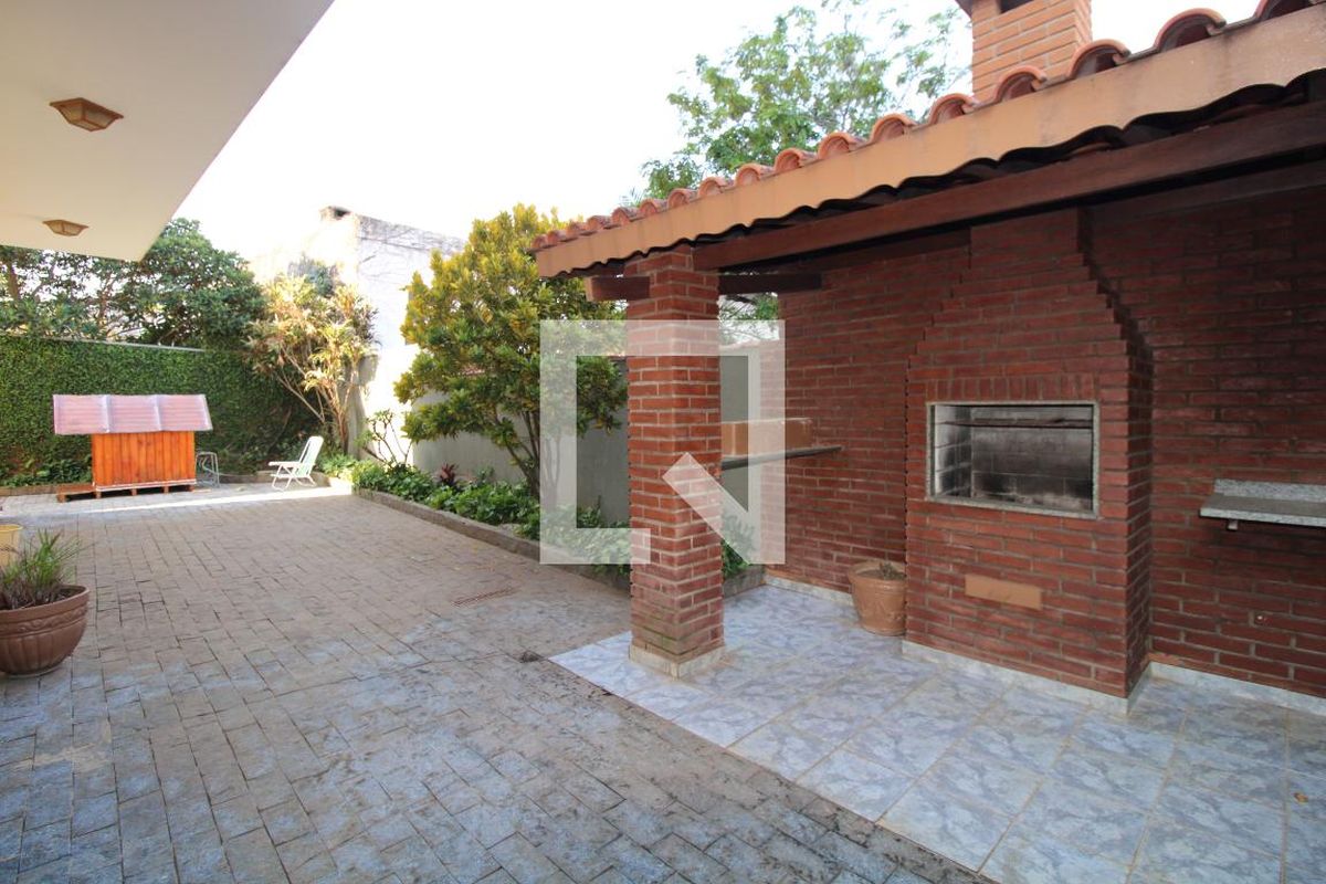 Casa à Venda - Vila Brandina, 3 Quartos,  360 m2 em , Campinas - sp | SoloBR