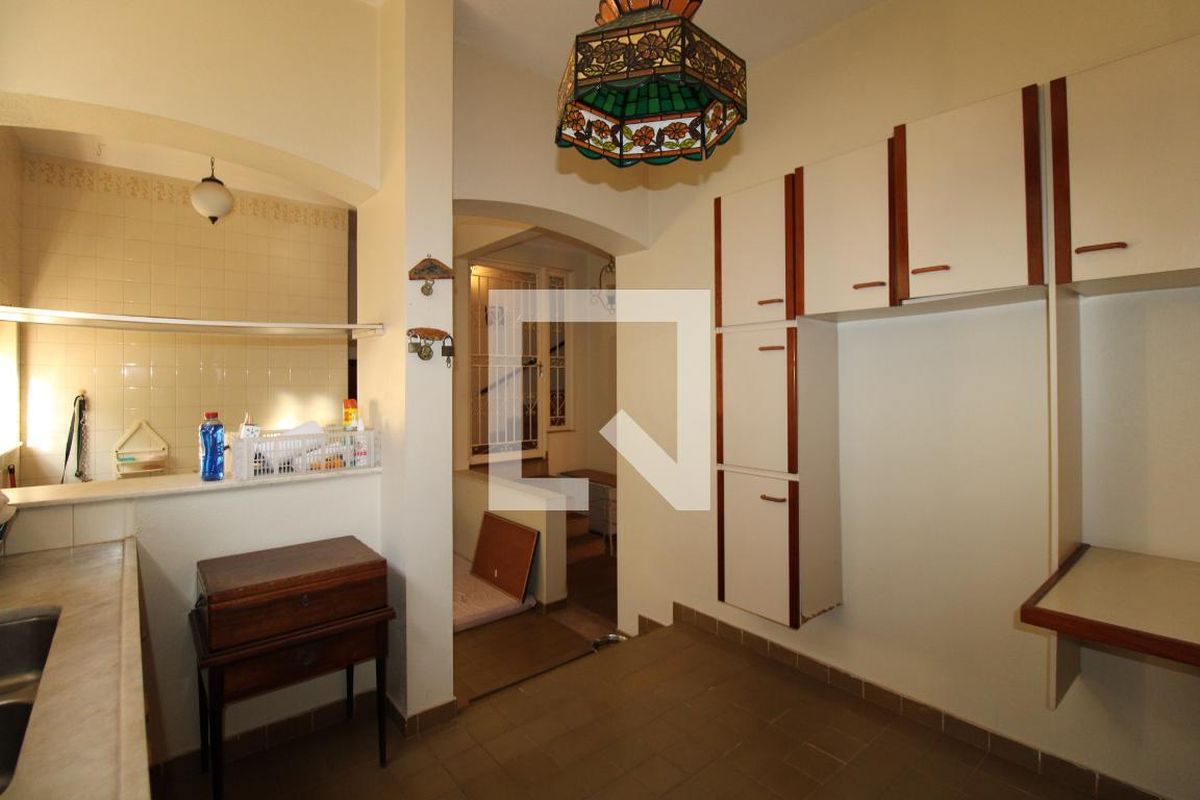 Casa à Venda - Vila Brandina, 3 Quartos,  360 m2 em , Campinas - sp | SoloBR