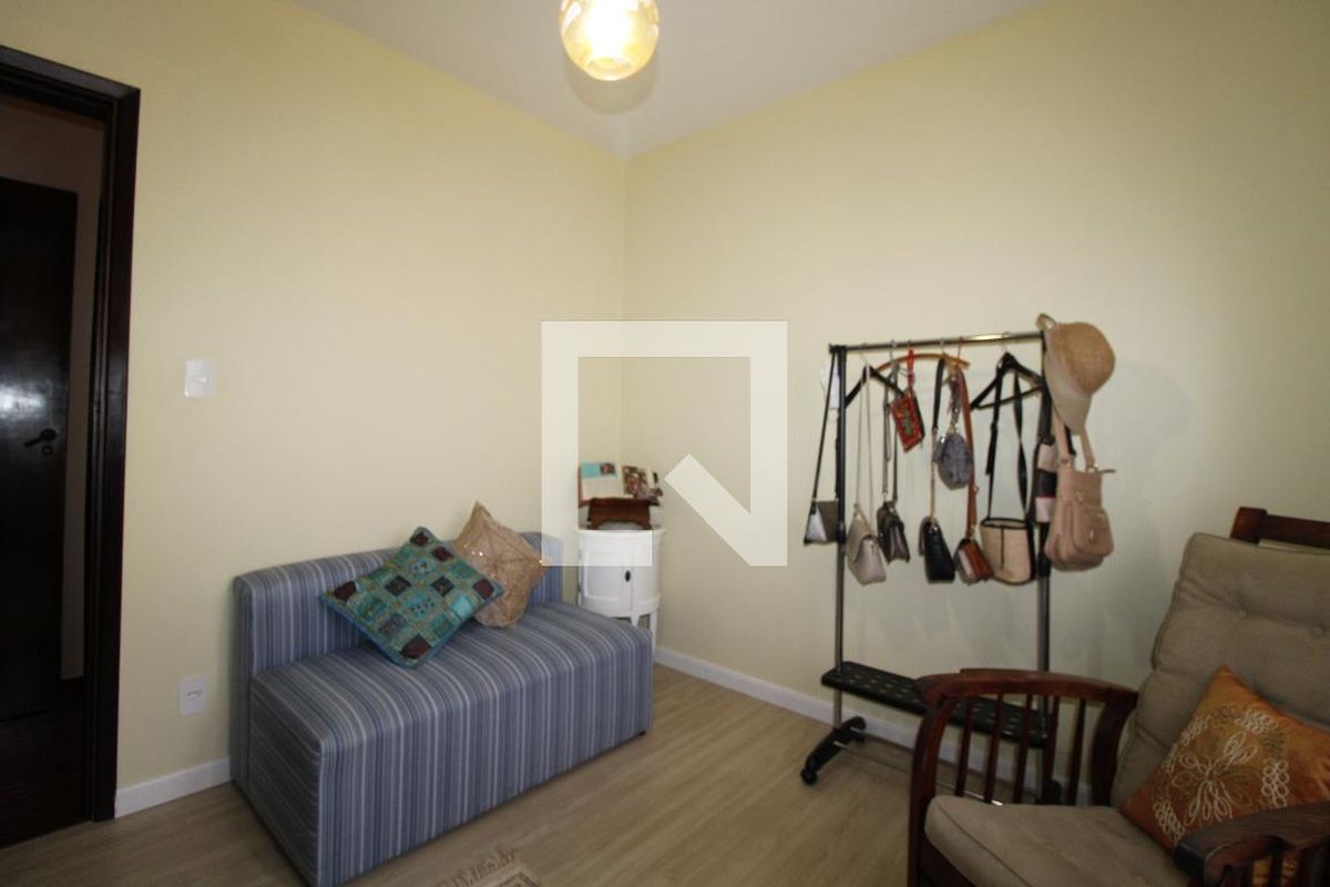 Casa à Venda - Vila Brandina, 3 Quartos,  360 m2 em , Campinas - sp | SoloBR