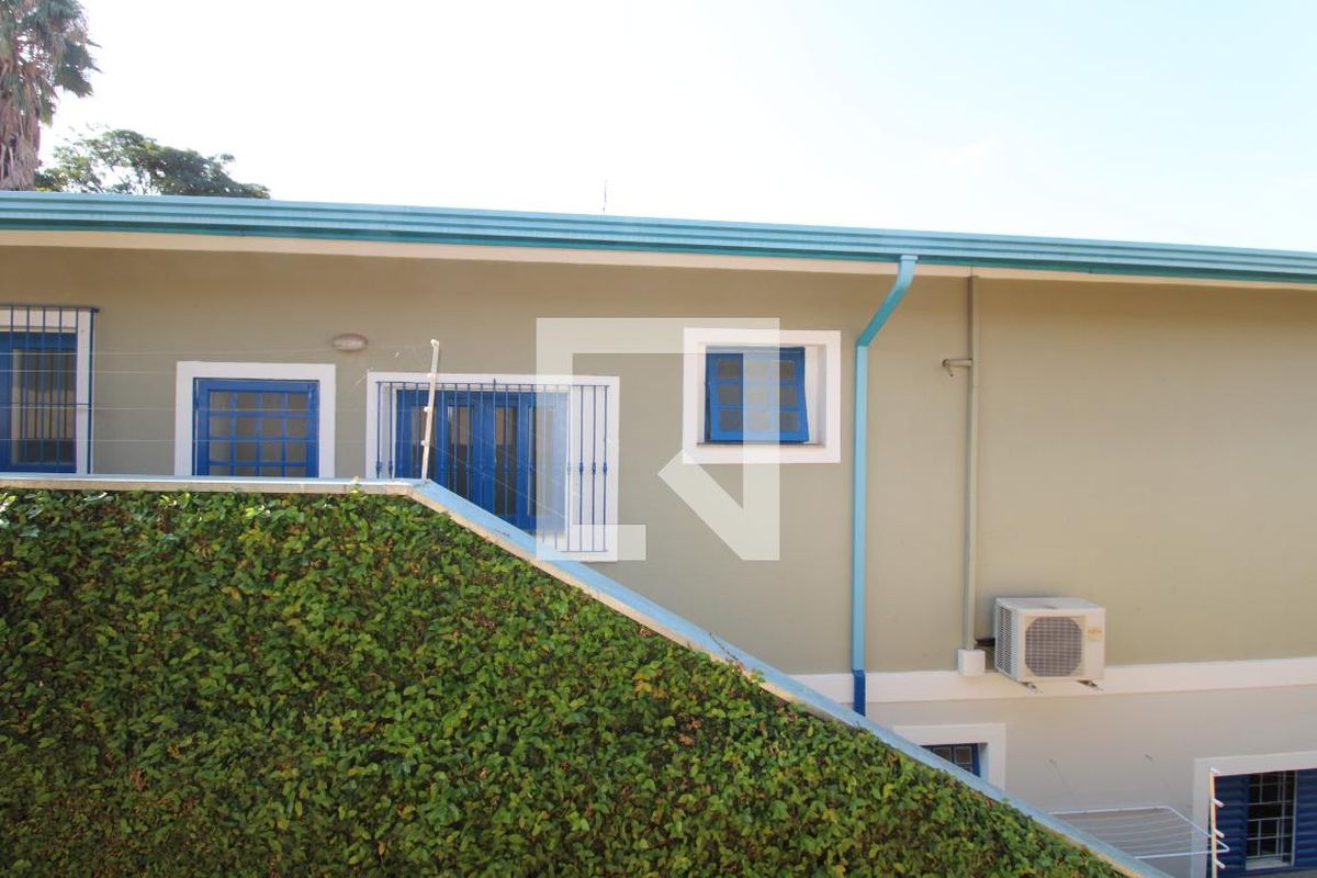 Casa à Venda - Vila Brandina, 3 Quartos,  360 m2 em , Campinas - sp | SoloBR