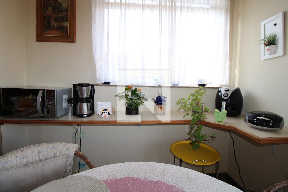 Casa à Venda - Vila Brandina, 3 Quartos,  360 m2 em , Campinas - sp | SoloBR