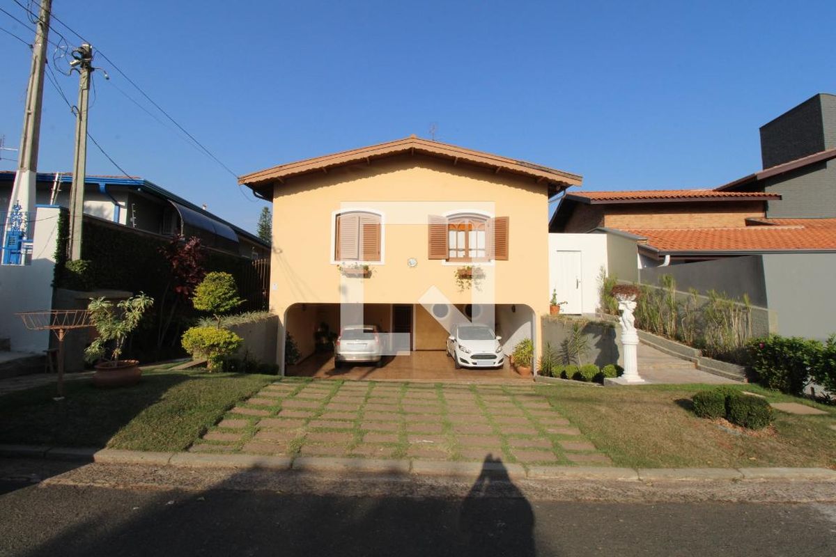 Casa à Venda - Vila Brandina, 3 Quartos,  360 m2 em , Campinas - sp | SoloBR