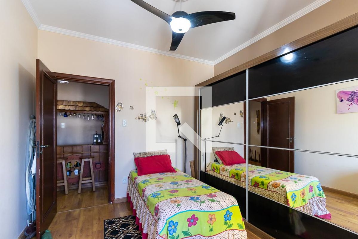 Apartamento à Venda - Centro, 4 Quartos,  156 m2 em , Campinas - sp | SoloBR