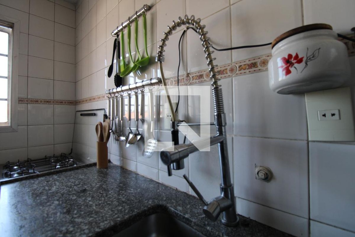 Casa à Venda - Jardim Flamboyant, 3 Quartos,  260 m2 em , Campinas - sp | SoloBR