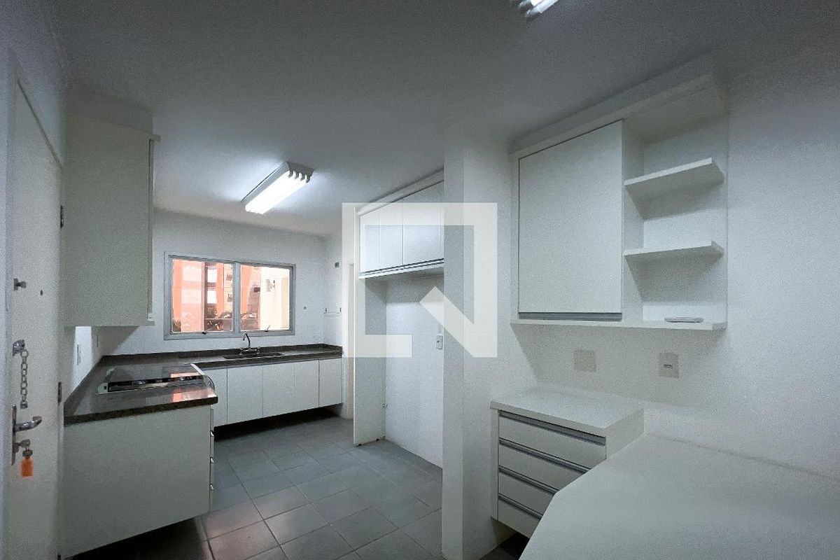 Apartamento, 3 quartos, 198 m² - Foto 54