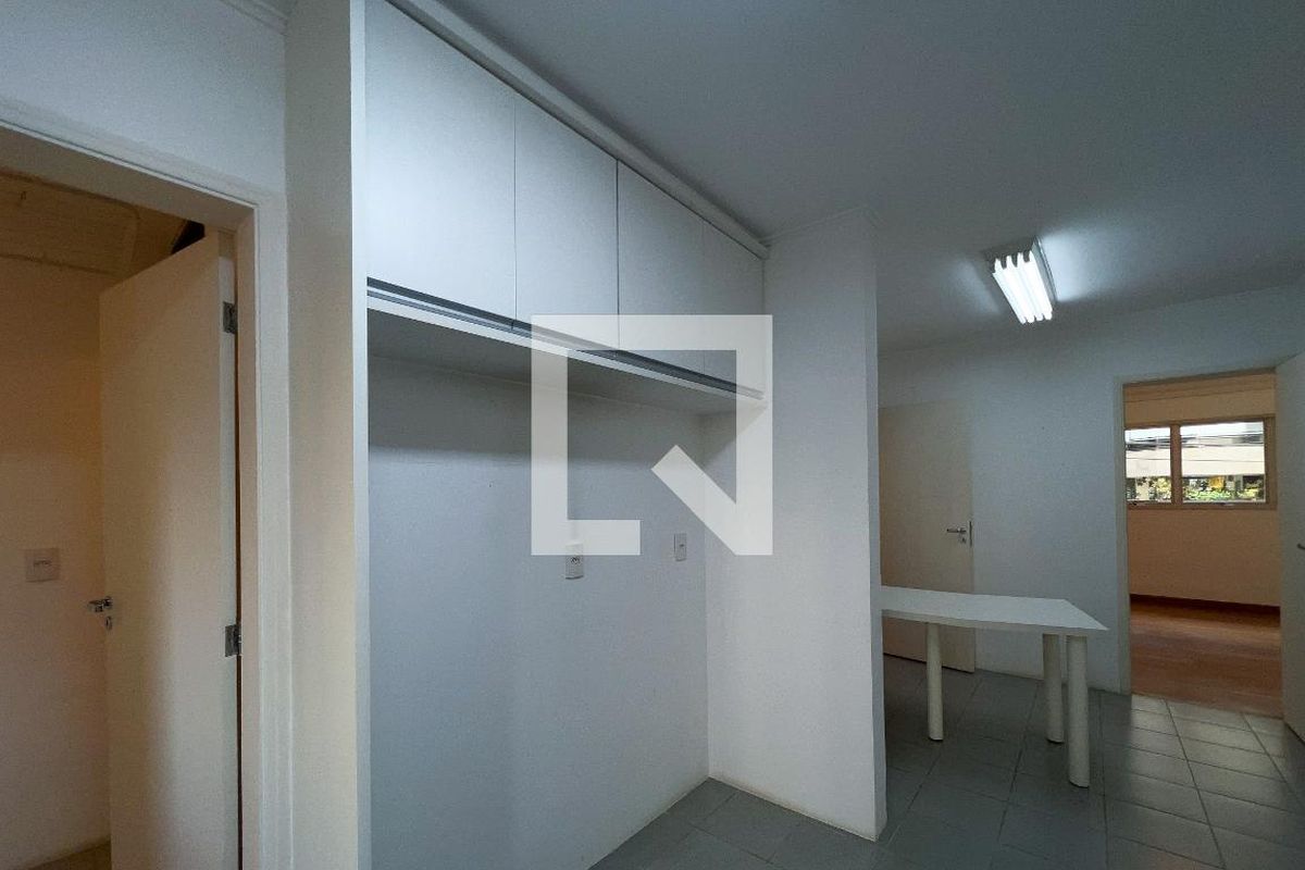 Apartamento, 3 quartos, 198 m² - Foto 56