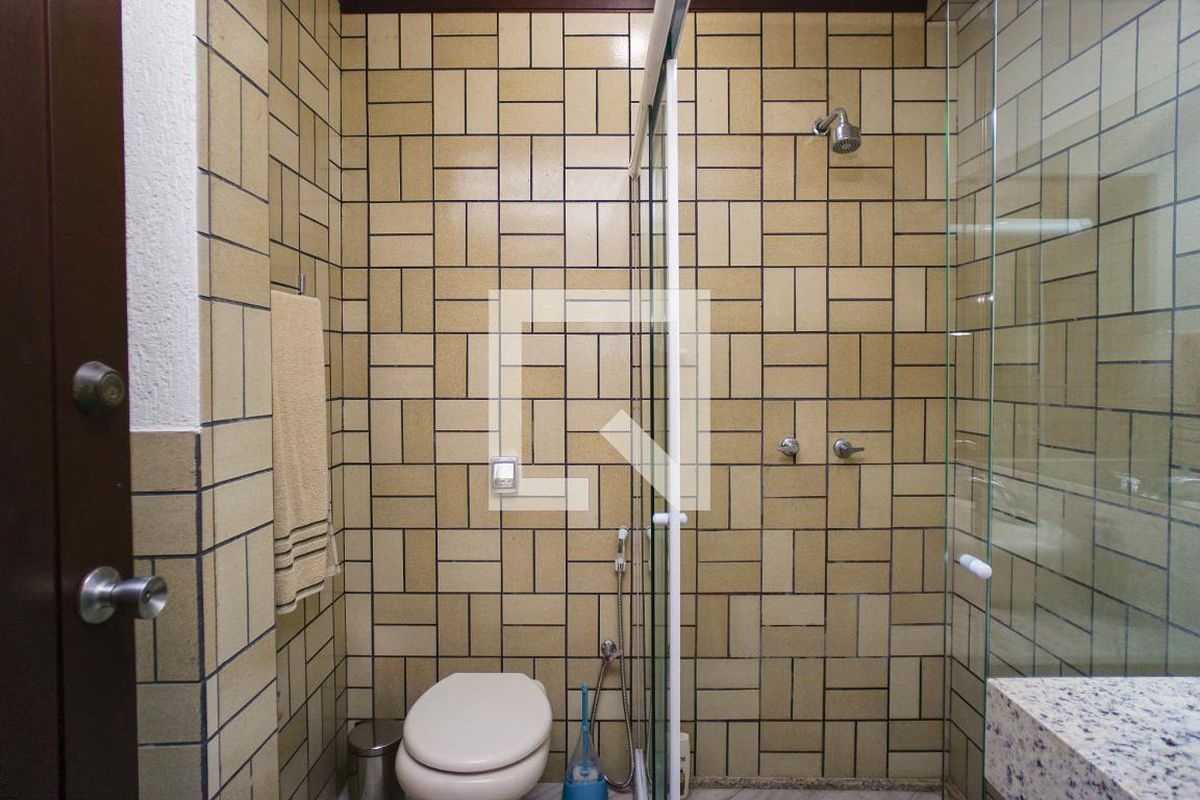 Casa, 3 quartos, 264 m² - Foto 52