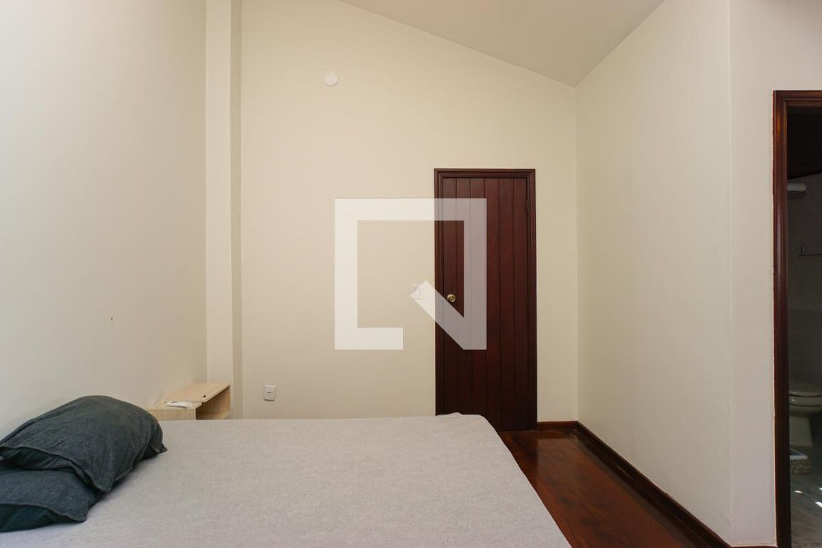 Casa, 3 quartos, 264 m² - Foto 20