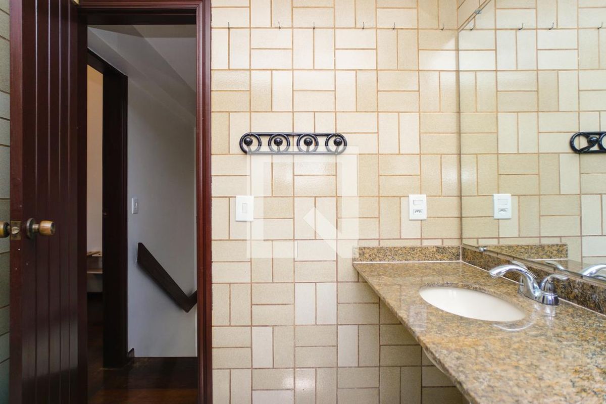Casa, 3 quartos, 264 m² - Foto 66