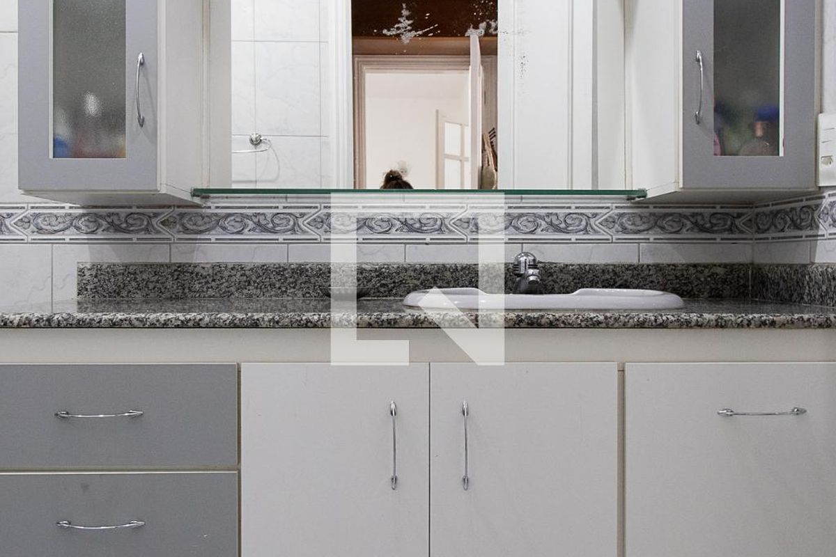 Casa, 4 quartos, 240 m² - Foto 50