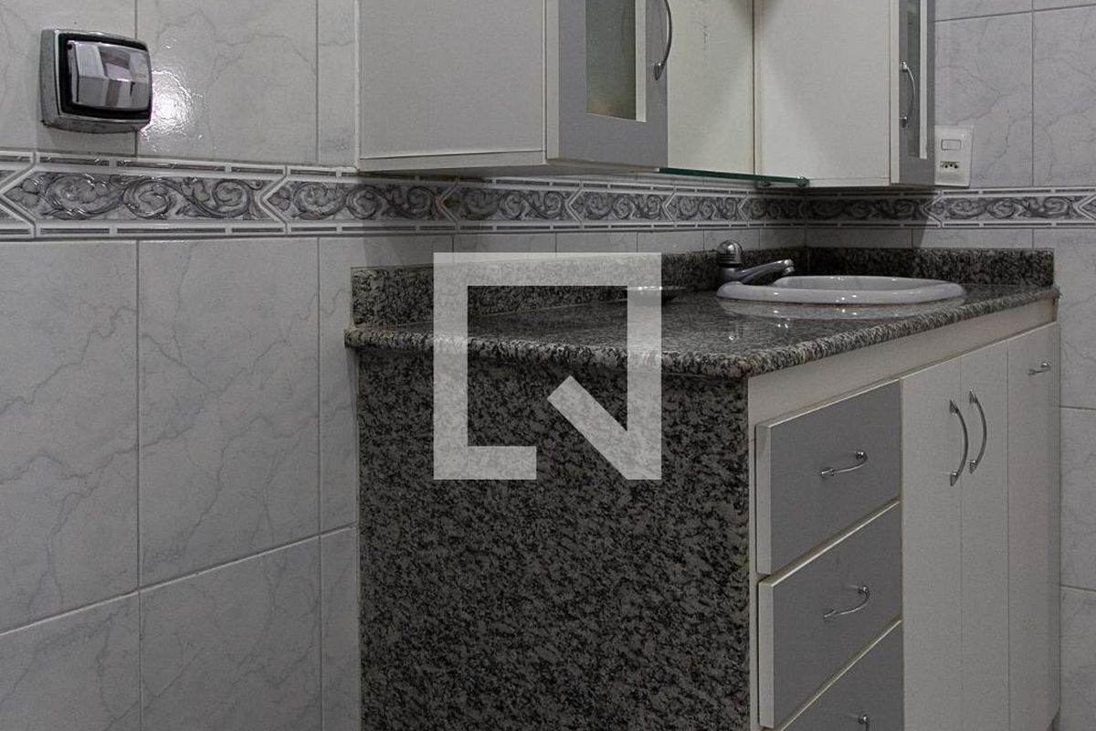 Casa, 4 quartos, 240 m² - Foto 49