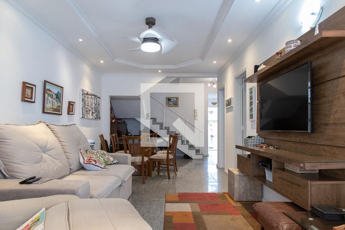 Casa, 4 quartos, 240 m² - Foto 4
