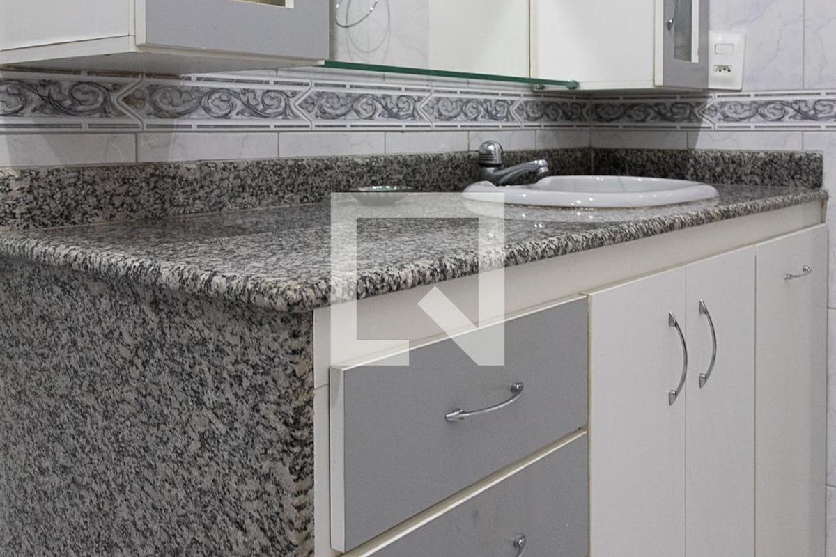 Casa, 4 quartos, 240 m² - Foto 48