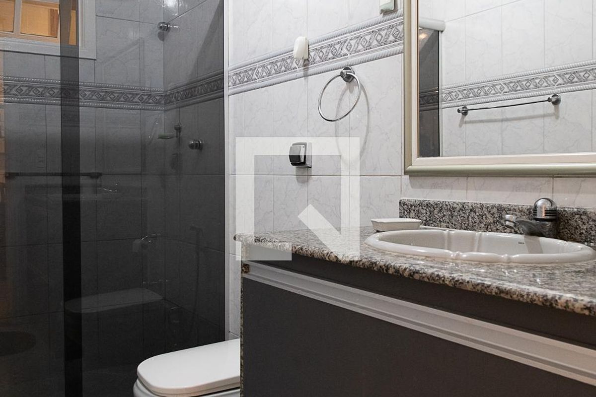 Casa, 4 quartos, 240 m² - Foto 40
