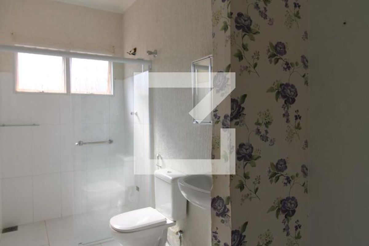 Casa à Venda - Nova Campinas, 3 Quartos,  250 m2 em , Campinas - sp | SoloBR