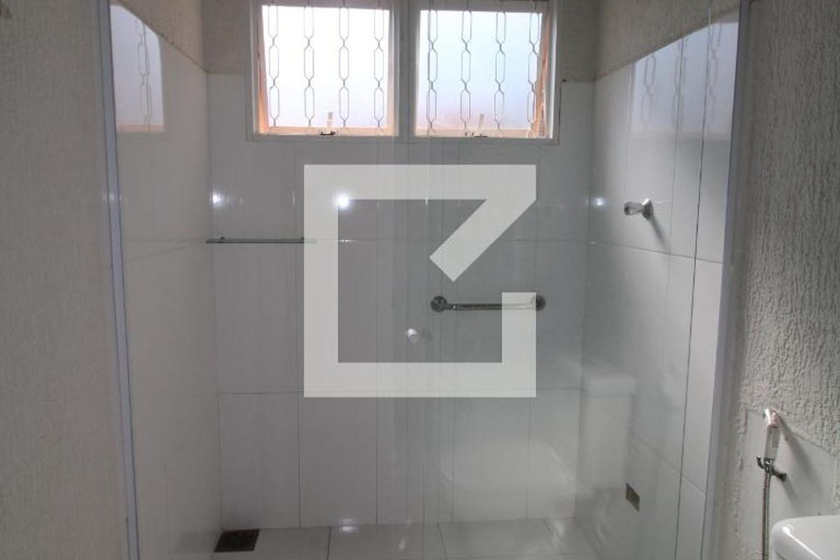 Casa à Venda - Nova Campinas, 3 Quartos,  250 m2 em , Campinas - sp | SoloBR