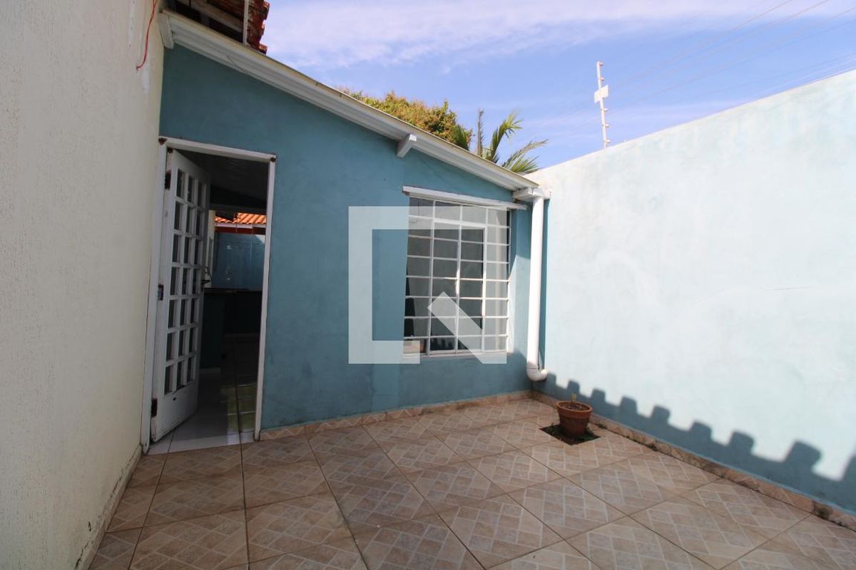 Casa à Venda - Nova Campinas, 3 Quartos,  250 m2 em , Campinas - sp | SoloBR