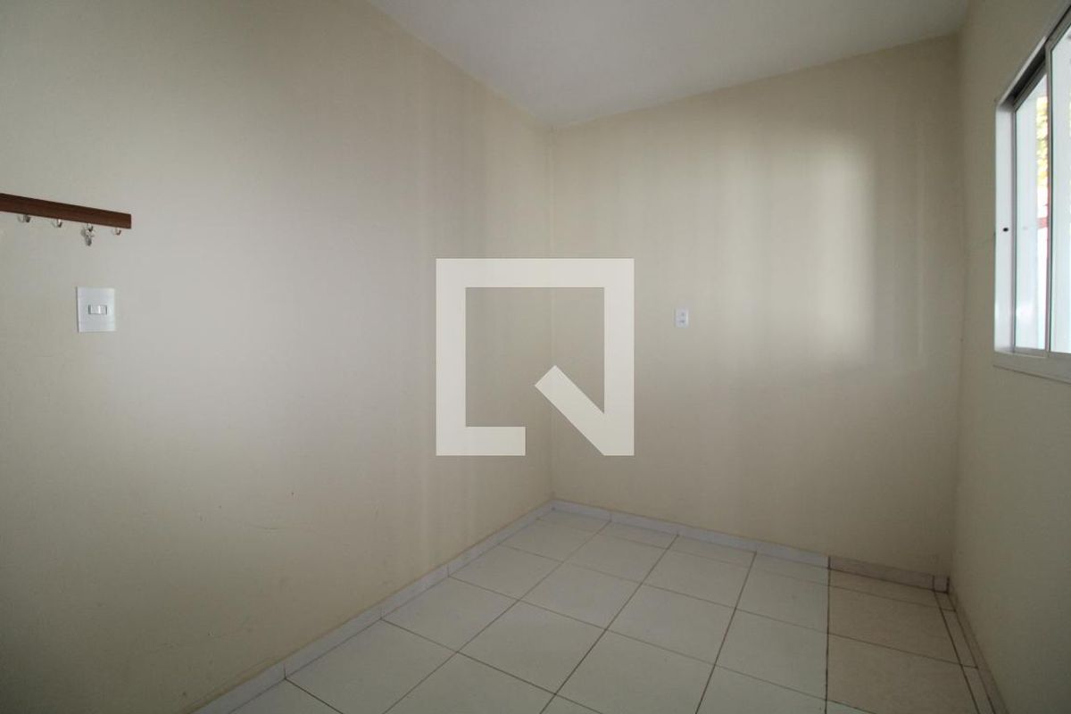 Casa à Venda - Nova Campinas, 3 Quartos,  250 m2 em , Campinas - sp | SoloBR