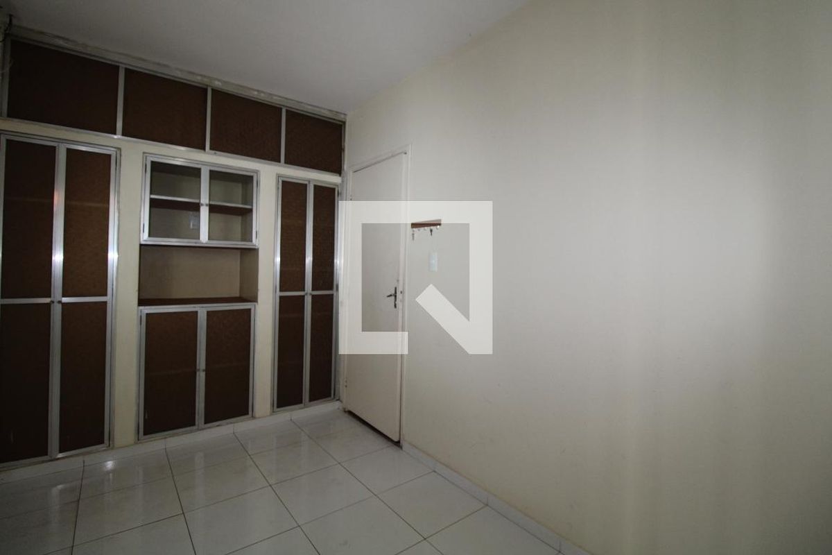 Casa à Venda - Nova Campinas, 3 Quartos,  250 m2 em , Campinas - sp | SoloBR