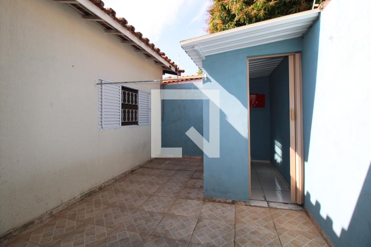 Casa à Venda - Nova Campinas, 3 Quartos,  250 m2 em , Campinas - sp | SoloBR