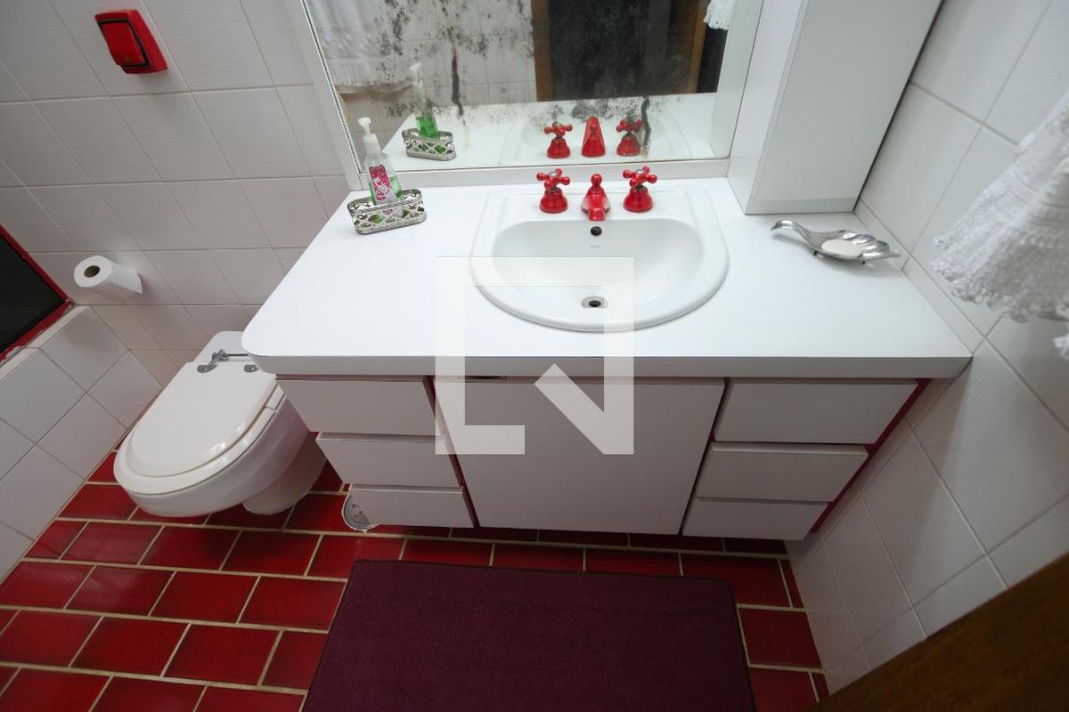 Casa, 3 quartos, 300 m² - Foto 59