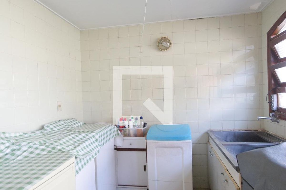 Casa, 3 quartos, 300 m² - Foto 75