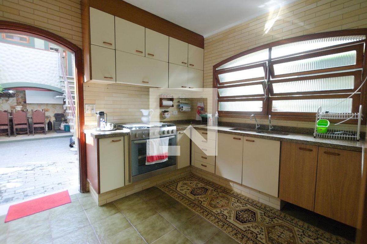 Casa, 3 quartos, 300 m² - Foto 69