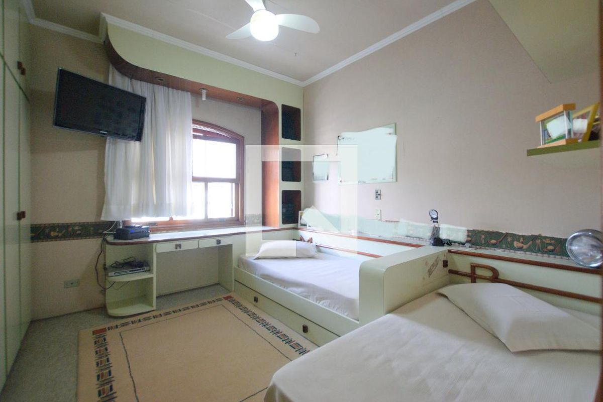 Casa, 3 quartos, 300 m² - Foto 38