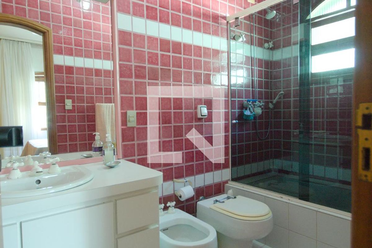 Casa, 3 quartos, 300 m² - Foto 33
