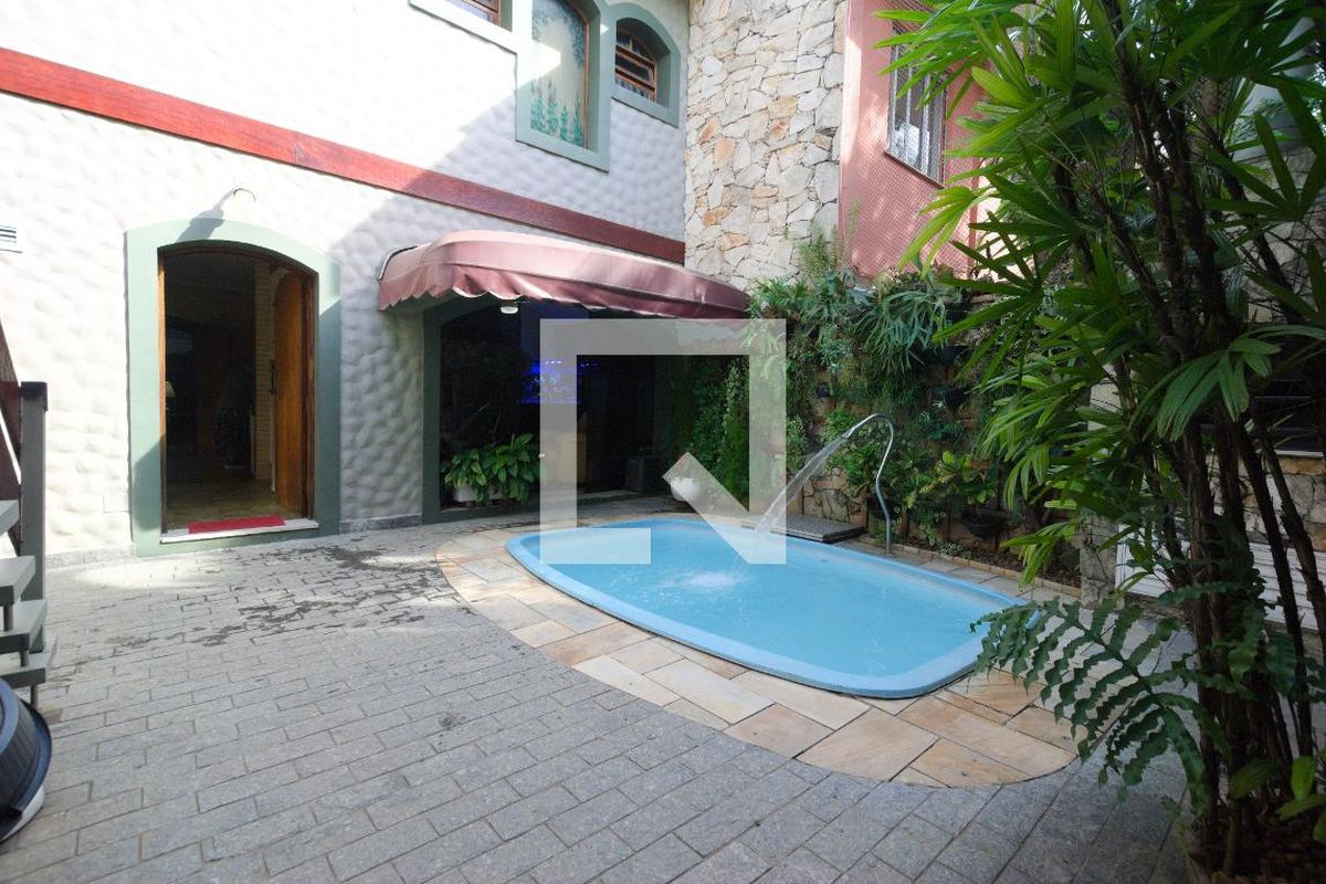 Casa, 3 quartos, 300 m² - Foto 84