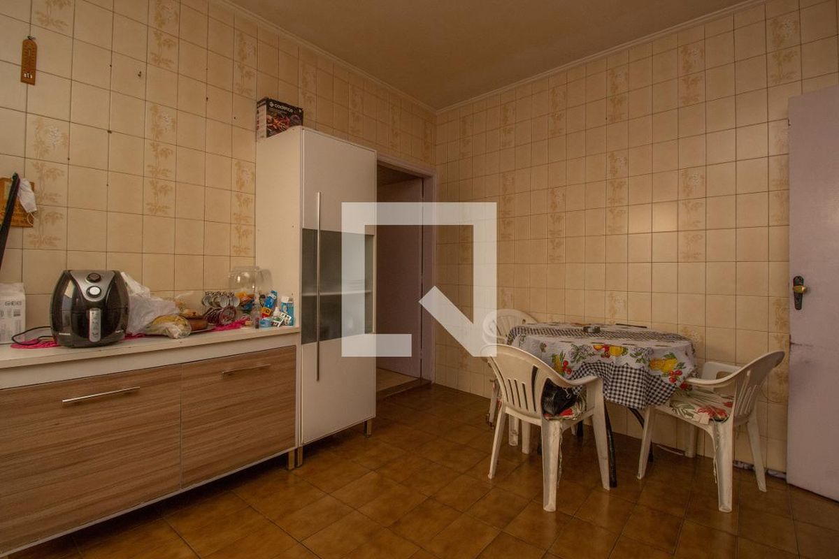 Casa, 3 quartos, 245 m² - Foto 65