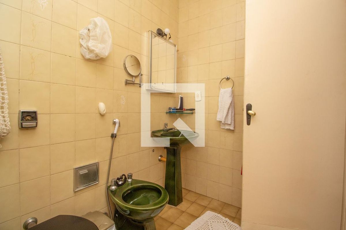 Casa, 3 quartos, 245 m² - Foto 47