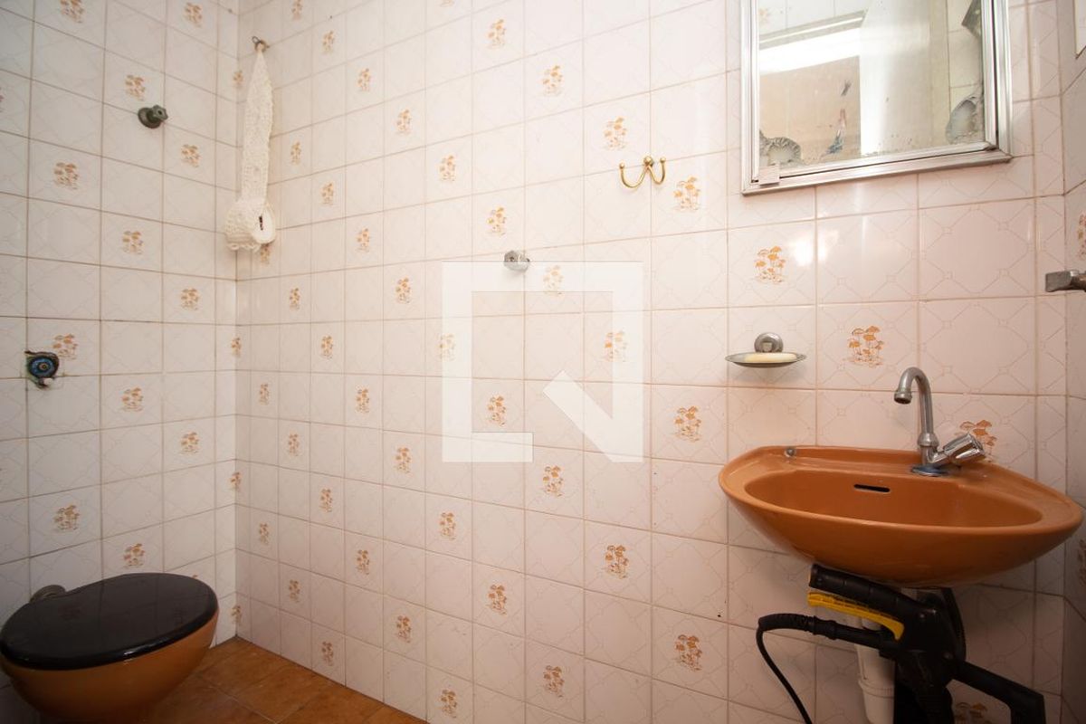 Casa, 3 quartos, 245 m² - Foto 79