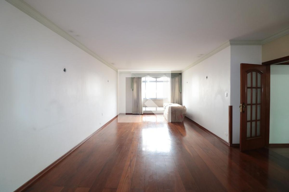 Apartamento, 3 quartos, 157 m² - Foto 1