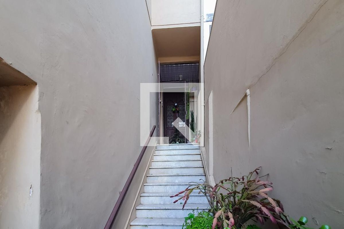 Casa, 4 quartos, 140 m² - Foto 2