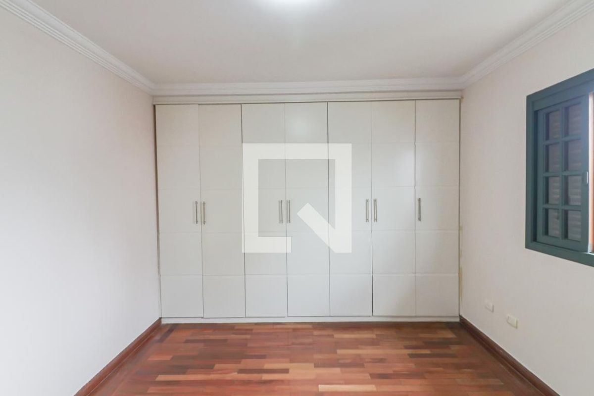 Casa, 3 quartos, 238 m² - Foto 8