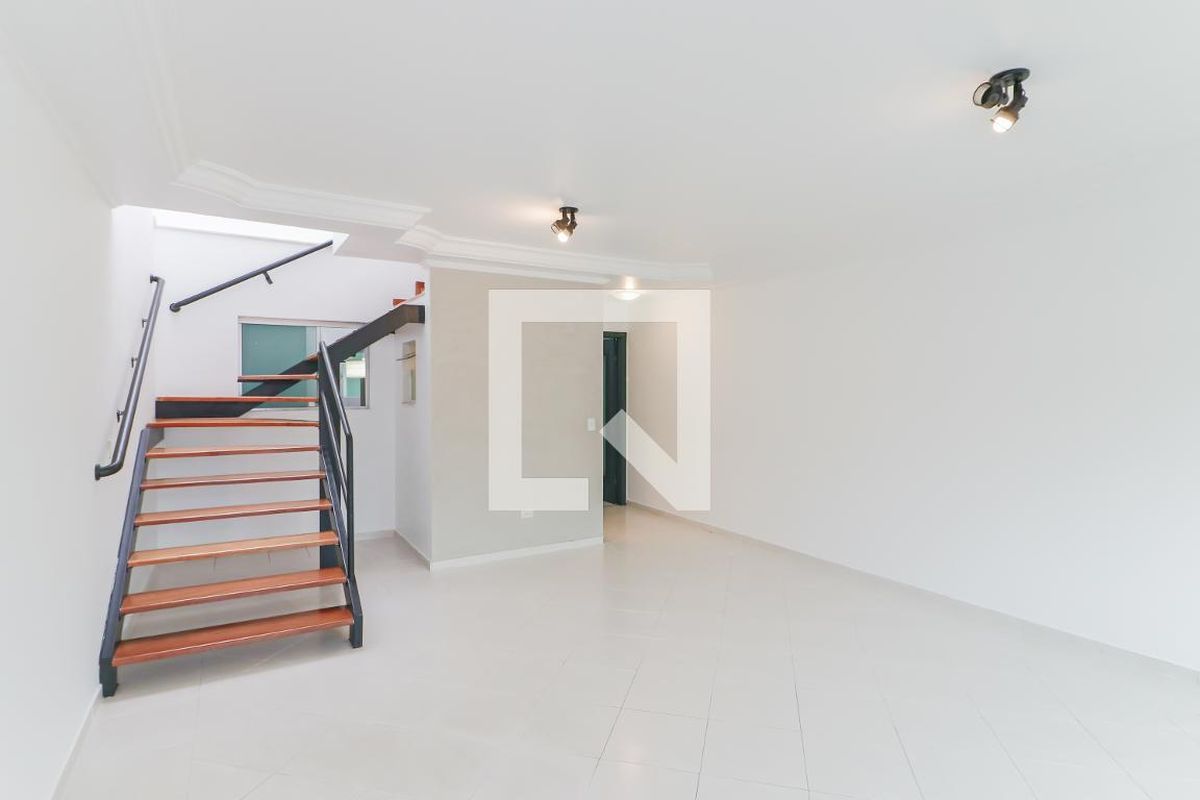 Casa, 3 quartos, 238 m² - Foto 3