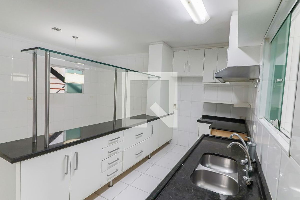 Casa, 3 quartos, 238 m² - Foto 36