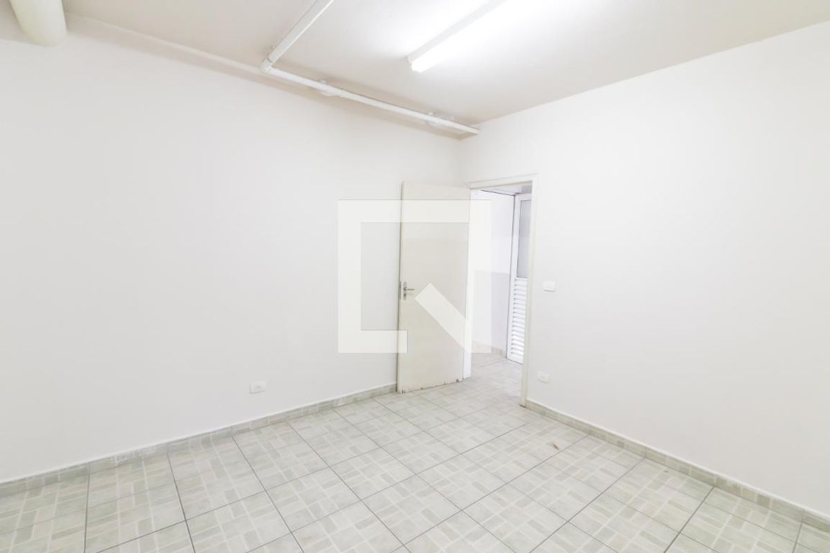 Casa, 3 quartos, 238 m² - Foto 56