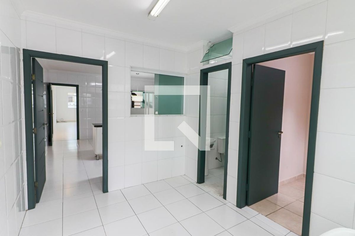 Casa, 3 quartos, 238 m² - Foto 42