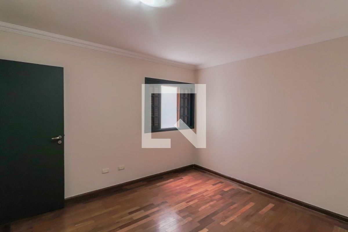 Casa, 3 quartos, 238 m² - Foto 12