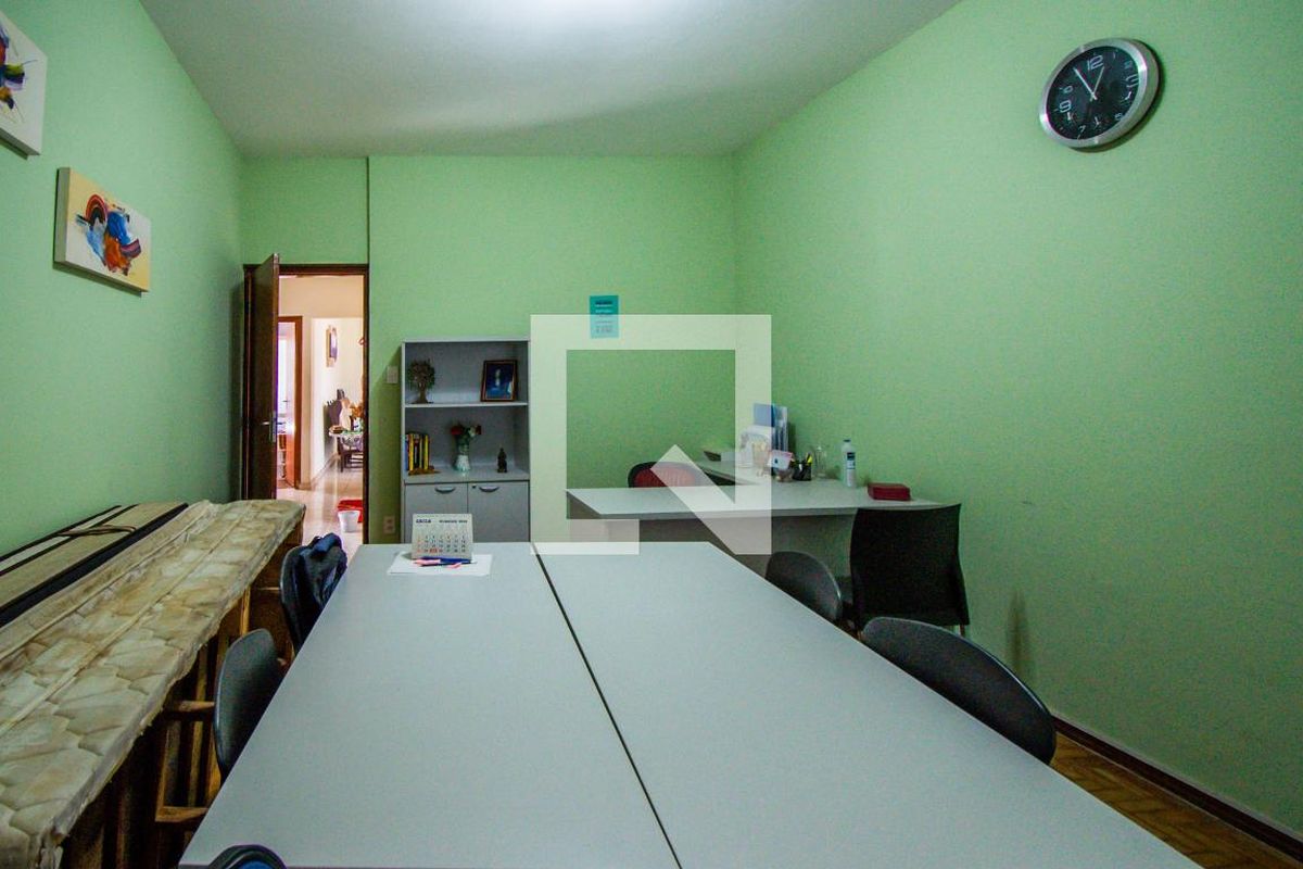 Casa à Venda - Taquaral, 4 Quartos,  170 m2 em , Campinas - sp | SoloBR
