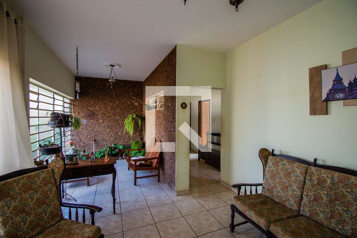 Casa à Venda - Taquaral, 4 Quartos,  170 m2 em , Campinas - sp | SoloBR