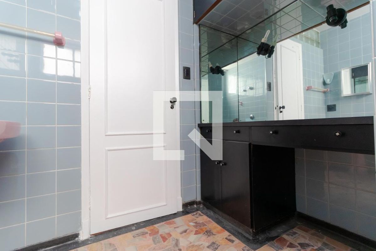 Apartamento à Venda - Centro, 3 Quartos,  163 m2 em , Campinas - sp | SoloBR