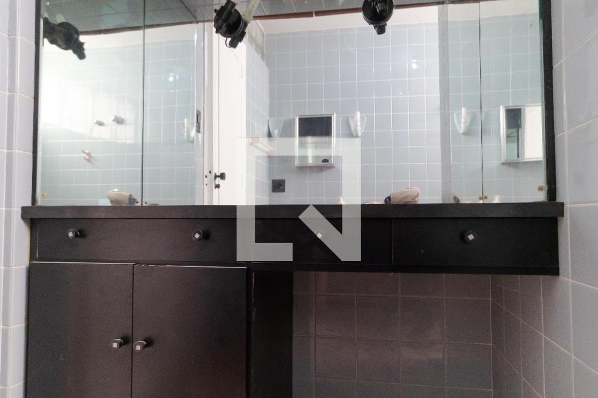 Apartamento à Venda - Centro, 3 Quartos,  163 m2 em , Campinas - sp | SoloBR