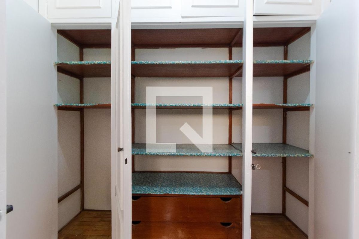 Apartamento à Venda - Centro, 3 Quartos,  163 m2 em , Campinas - sp | SoloBR