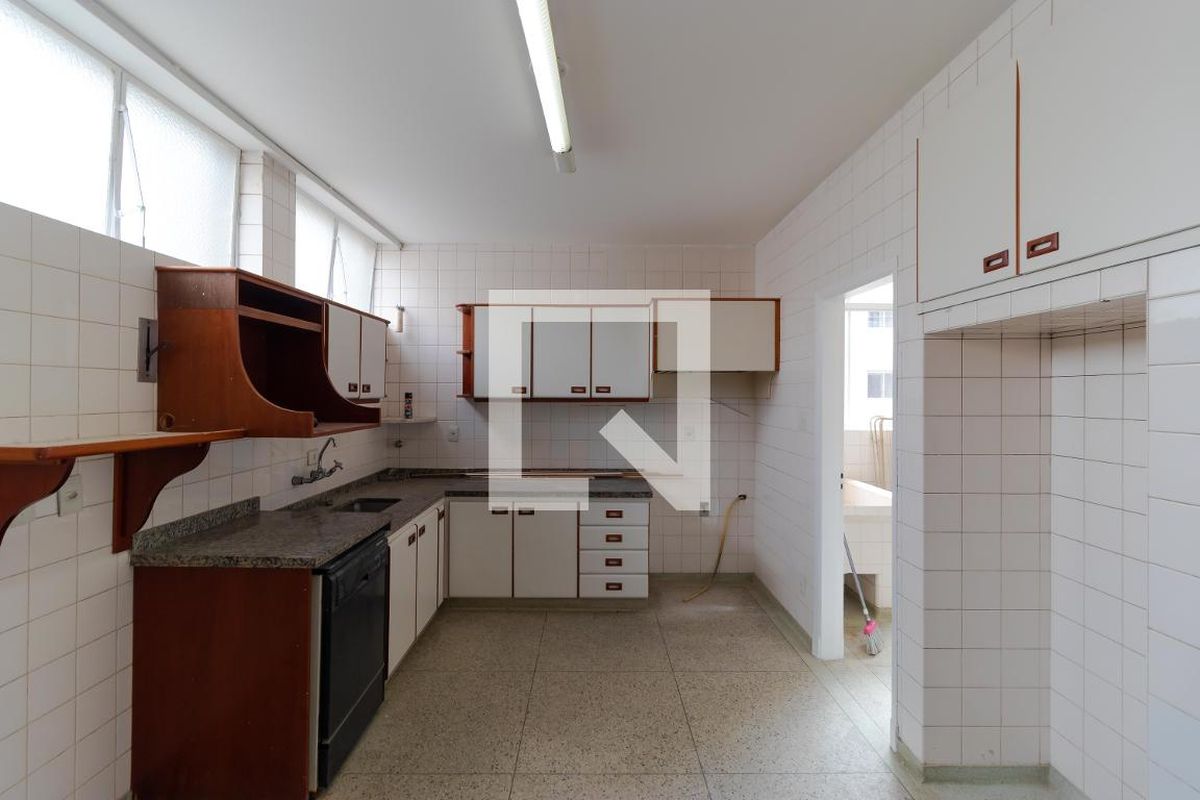 Apartamento à Venda - Centro, 3 Quartos,  163 m2 em , Campinas - sp | SoloBR